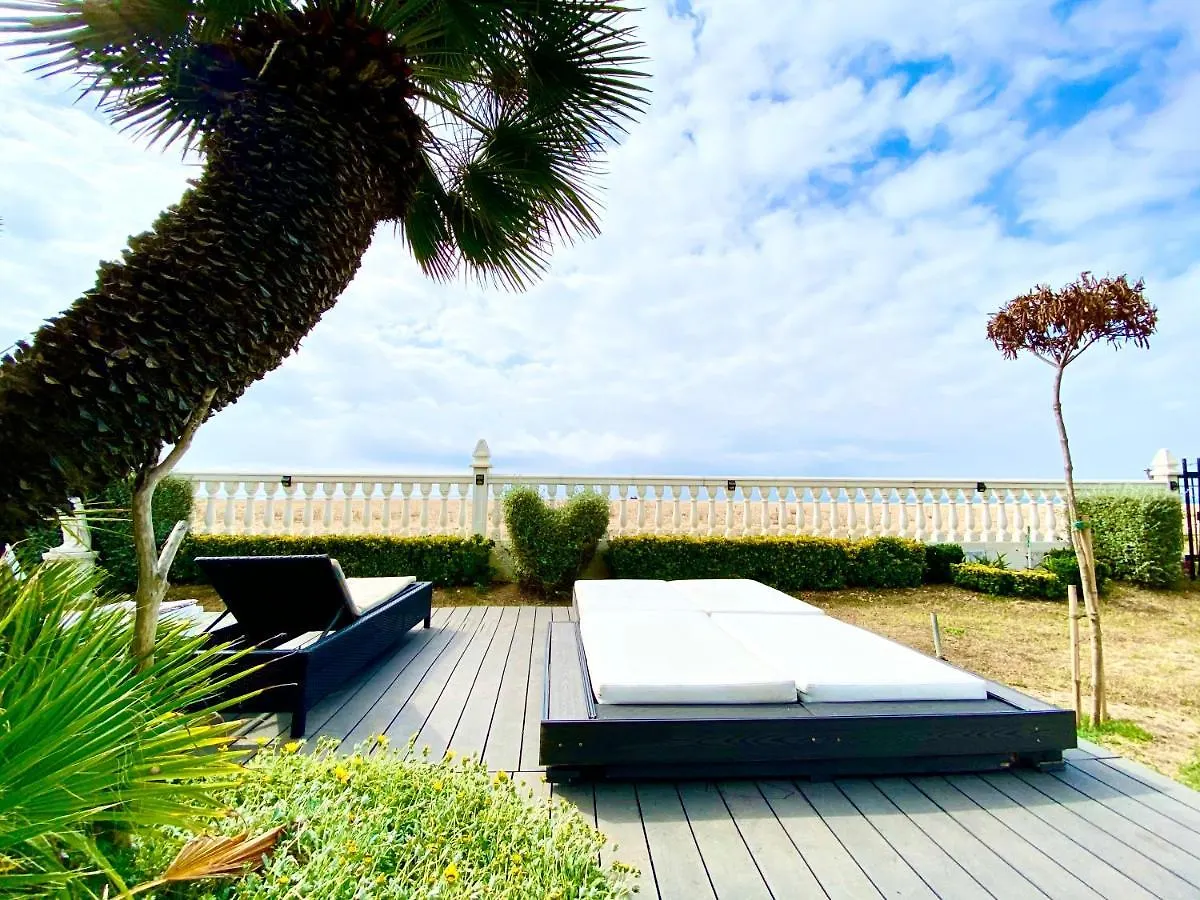 Villa Boutique home the beach Malgrat de Mar