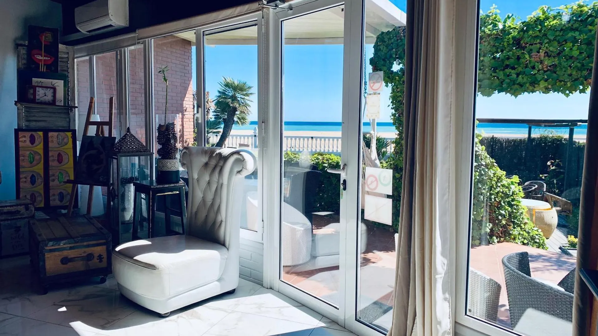 Boutique Home The Beach Malgrat de Mar 0*,  Spain