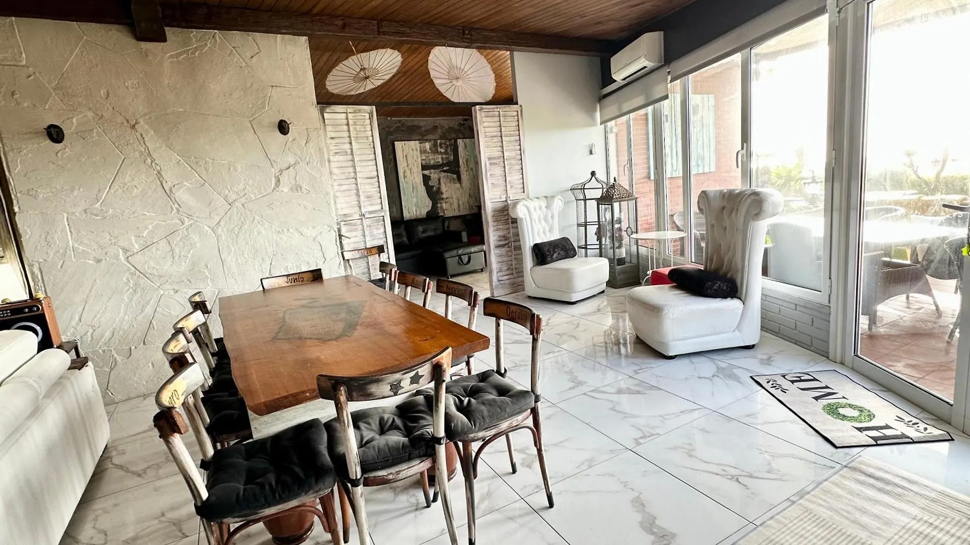 Boutique Home The Beach Malgrat de Mar 0*,