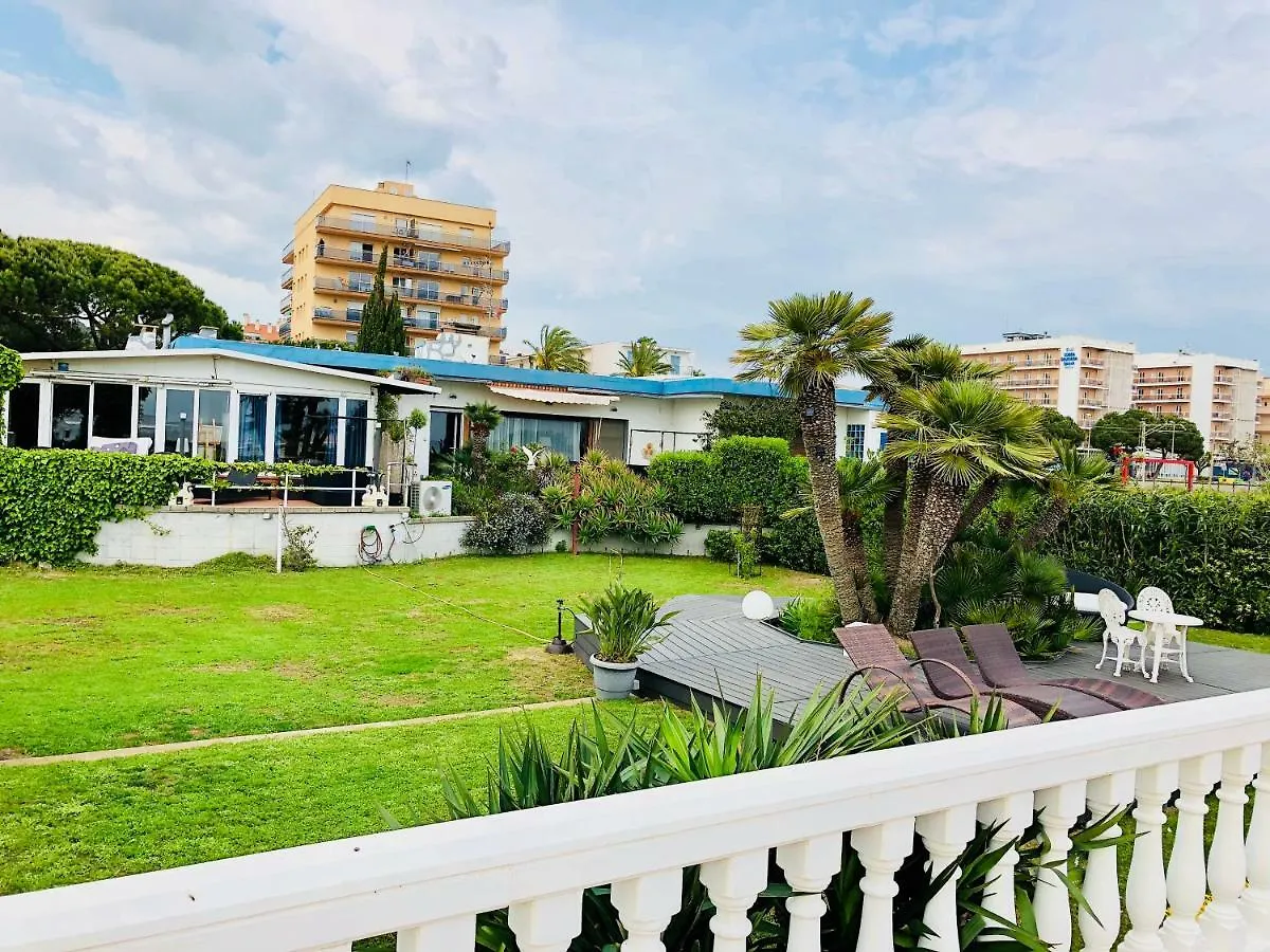 Villa Boutique Home The Beach Malgrat de Mar